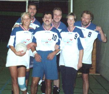 von links nach rechts:Susi,Michael,Fevzi,Harri,Achim,Inge und Harri